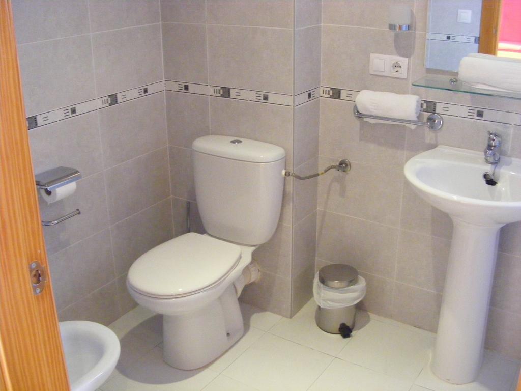 Apartamentos Europa House Sun Beach Guardamar del Segura Rum bild